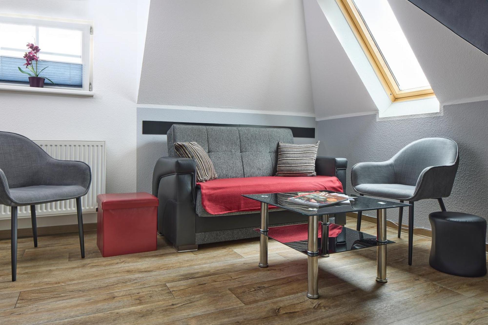 Ferienwohnung Leipzig Sued マルククレーベルク エクステリア 写真