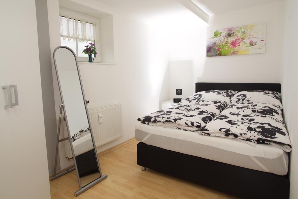 Ferienwohnung Leipzig Sued マルククレーベルク 部屋 写真