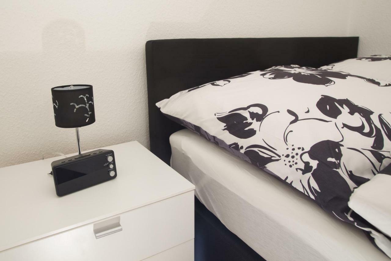 Ferienwohnung Leipzig Sued マルククレーベルク エクステリア 写真